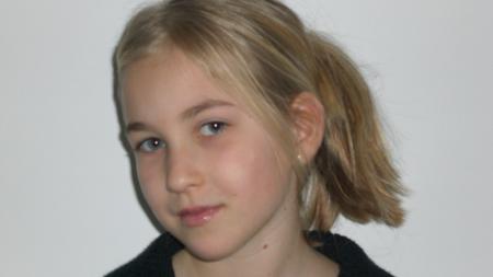 ** Ma demi-soeur ** 